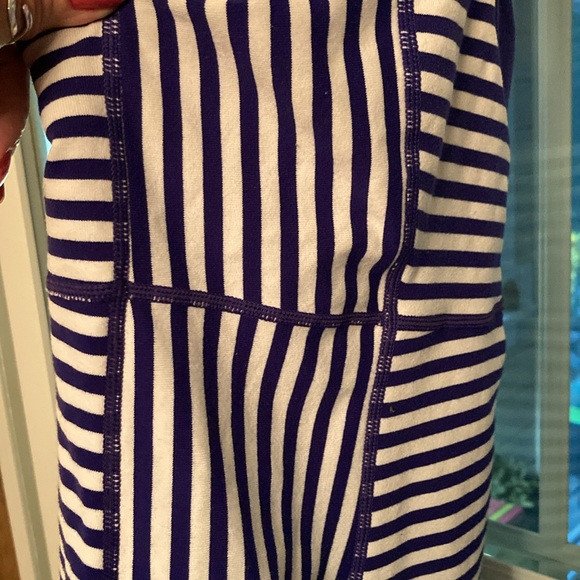 LULU LEMON racer back tank, stretchy striped sleeveless. Very well made. - Picture 8 of 16